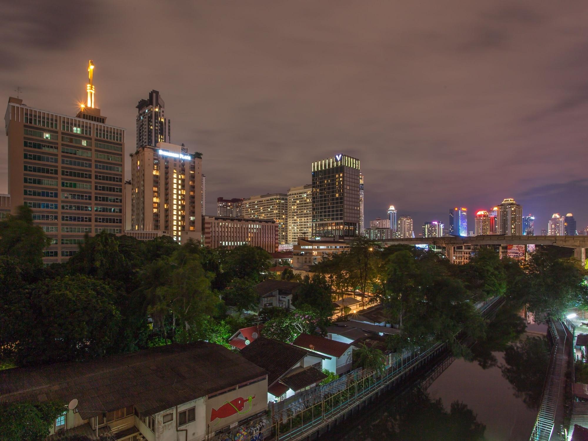 Hotel The Path Siam Bangkok Esterno foto